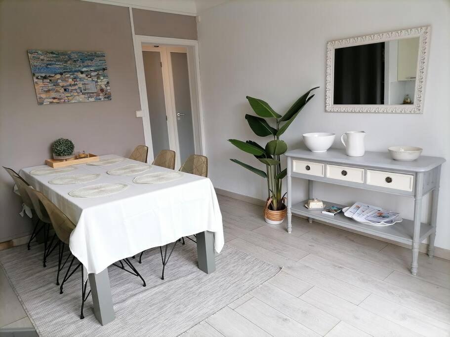 Maison Familiale Proche De La Mer Lancieux Ngoại thất bức ảnh